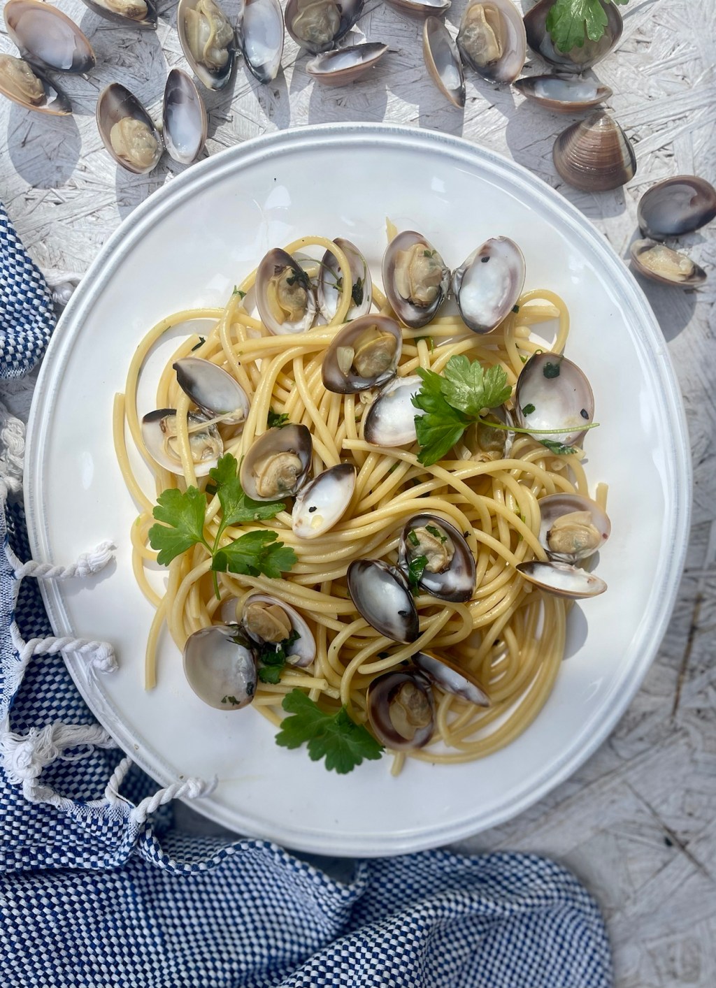 Spagetti alle Vongole eli sydänsimpukkapasta
