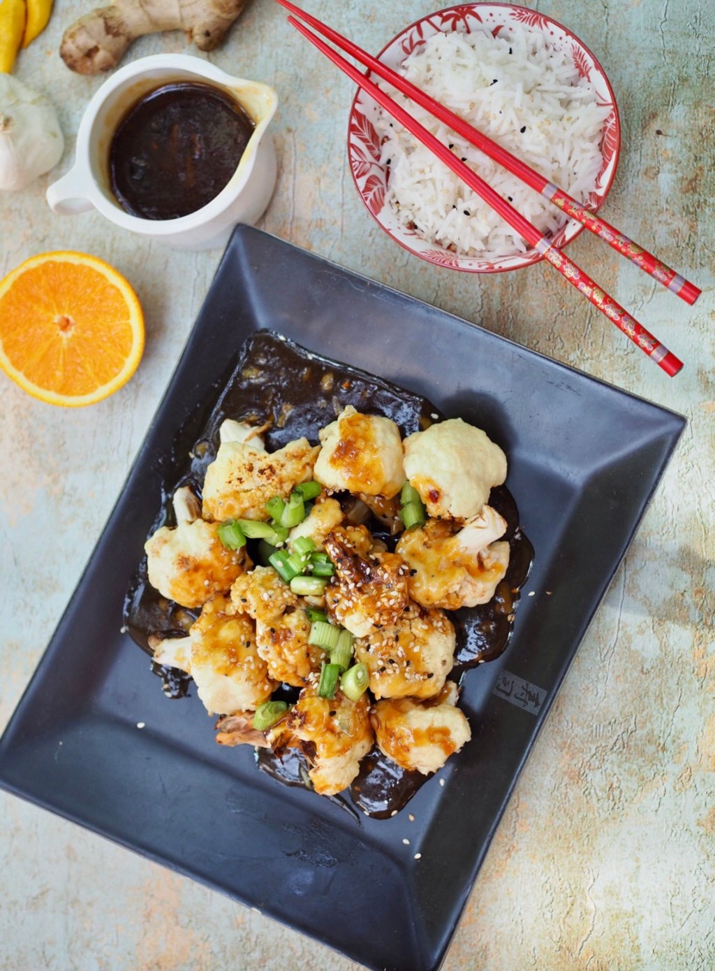 Appelsiinikukkakaalia Panda Expressin&nbsp;tapaan