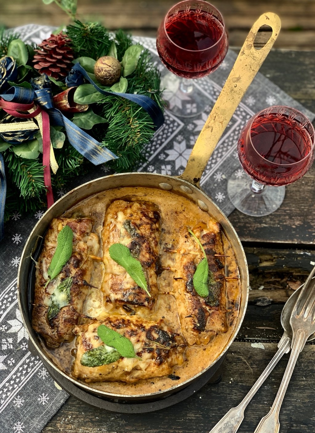 Pikkujouluateria tai pienen perheen&nbsp;joulumenu