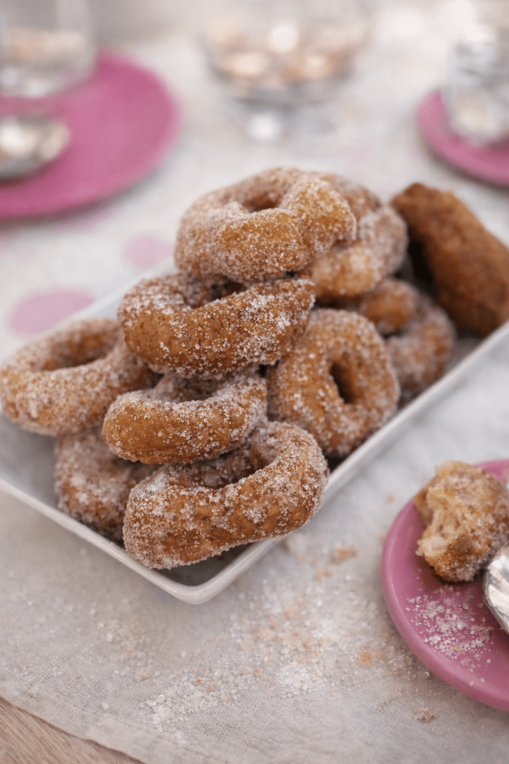 7 lk. köksäntunti: Vappumunkit ja&nbsp;uppopaistaminen