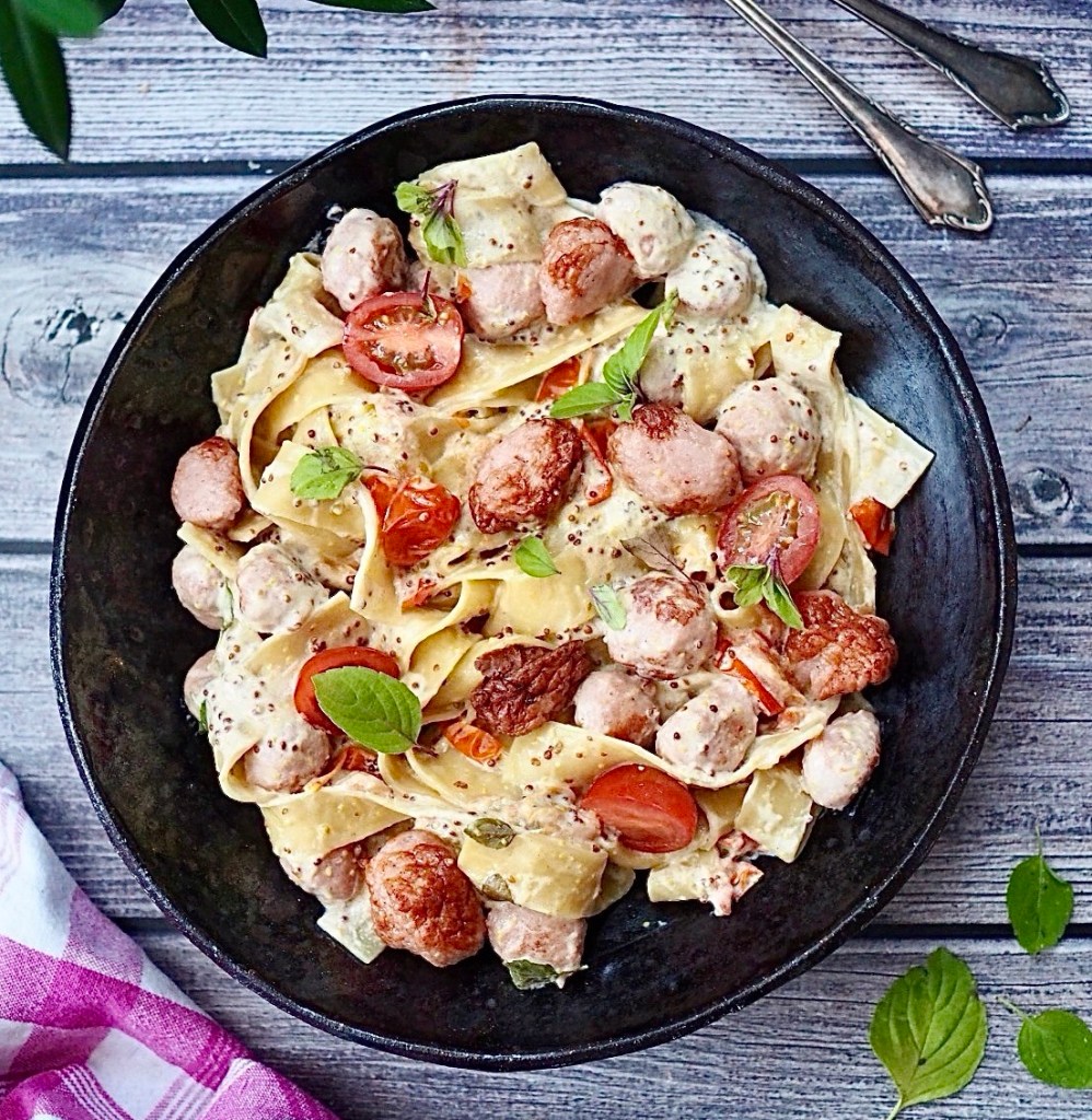 siskonmakkarapasta helppo arkiruoka edullinen pasta lapsiperheelle