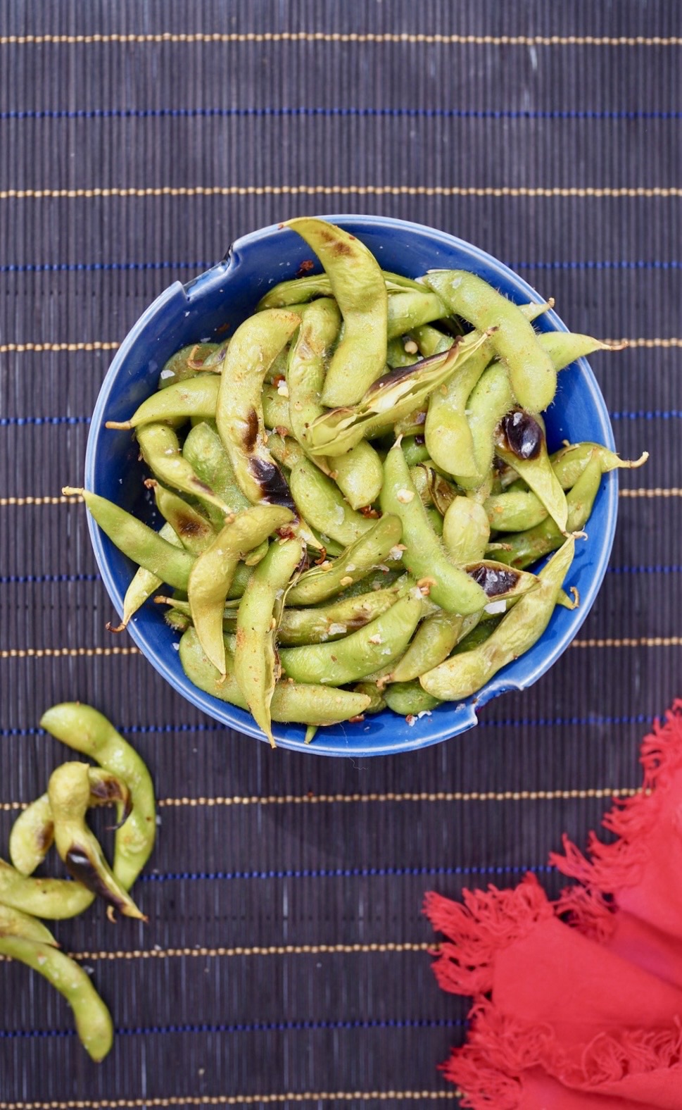 Grillatut edamame-pavut – koukuttavan helppo&nbsp;snack